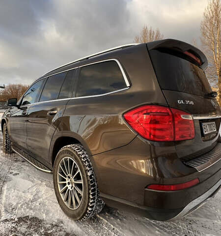Мерседес ГЛ-класс 2014 в Хмельницком на Automoto.ua Коричневый Мерседес ГЛ-класс, объемом двигателя 3 л и пробегом 270 тыс. км за 23000 $, фото 6 на Automoto.ua