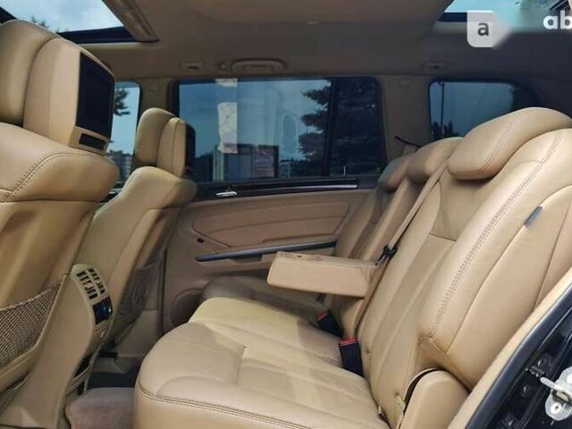 Мерседес ГЛ-Клас, об'ємом двигуна 0 л та пробігом 193 тис. км за 14999 $, фото 19 на Automoto.ua