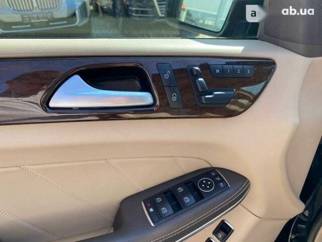 Мерседес ГЛ-класс, объемом двигателя 4.7 л и пробегом 125 тыс. км за 21900 $, фото 11 на Automoto.ua