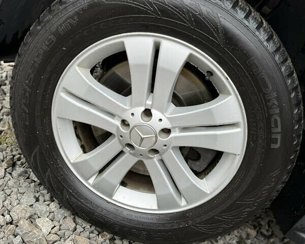 Мерседес ГЛ-класс, объемом двигателя 4 л и пробегом 309 тыс. км за 12000 $, фото 22 на Automoto.ua