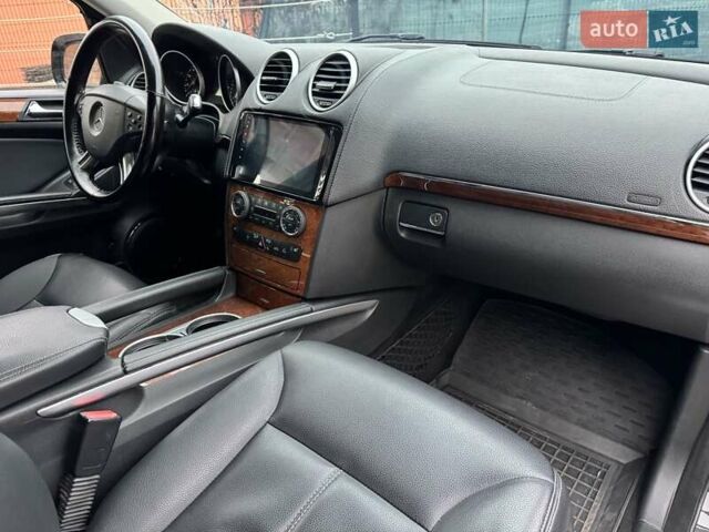 Мерседес ГЛ-Клас, об'ємом двигуна 3 л та пробігом 277 тис. км за 12350 $, фото 9 на Automoto.ua