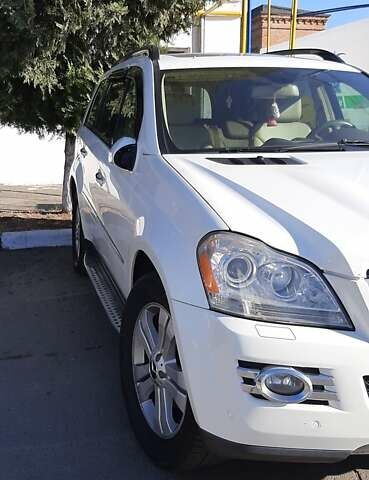 Мерседес ГЛ-класс, объемом двигателя 4.66 л и пробегом 300 тыс. км за 13500 $, фото 4 на Automoto.ua