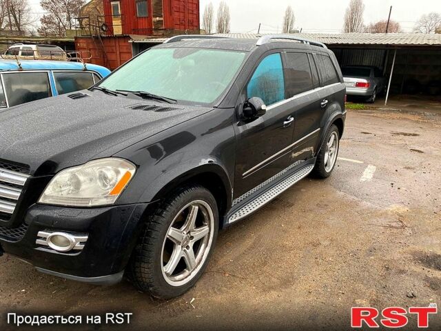 Мерседес ГЛ-класс, объемом двигателя 5.5 л и пробегом 360 тыс. км за 17020 $, фото 1 на Automoto.ua