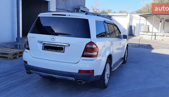 Мерседес ГЛ-класс, объемом двигателя 4.66 л и пробегом 300 тыс. км за 13500 $, фото 8 на Automoto.ua