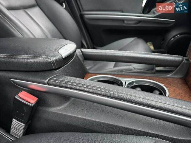 Мерседес ГЛ-Клас, об'ємом двигуна 3 л та пробігом 277 тис. км за 12350 $, фото 19 на Automoto.ua