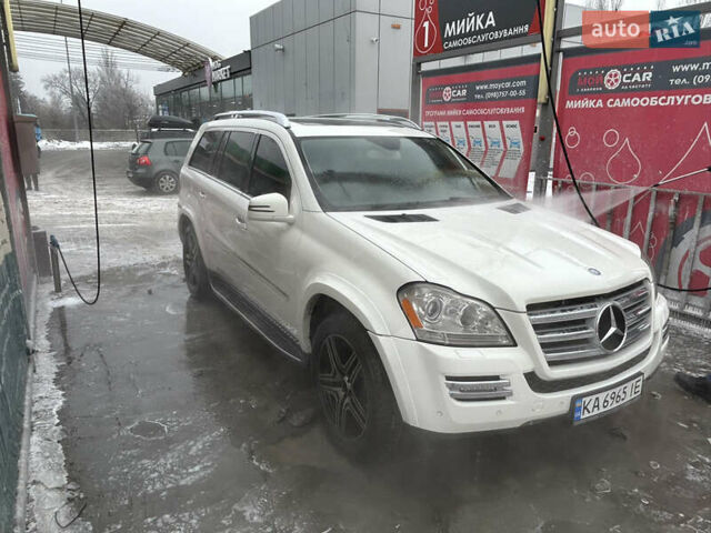 Мерседес ГЛ-класс, объемом двигателя 5.46 л и пробегом 350 тыс. км за 13000 $, фото 1 на Automoto.ua