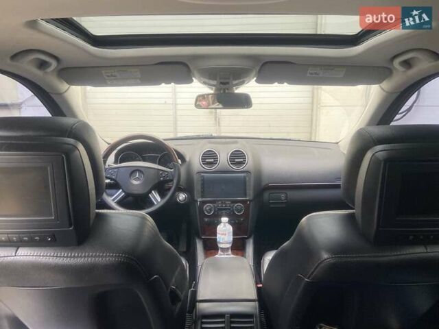 Мерседес ГЛ-класс, объемом двигателя 4.7 л и пробегом 300 тыс. км за 15000 $, фото 5 на Automoto.ua