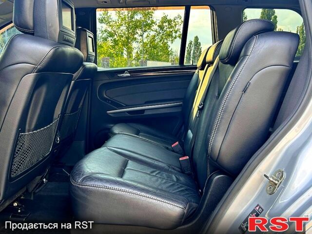 Мерседес ГЛ-класс, объемом двигателя 5.5 л и пробегом 248 тыс. км за 11500 $, фото 6 на Automoto.ua