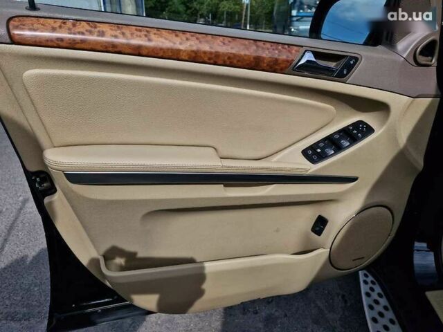 Мерседес ГЛ-Клас 2008 у Миколаєві на Automoto.ua Мерседес ГЛ-Клас, об'ємом двигуна 3 л та пробігом 360 тис. км за 12999 $, фото 9 на Automoto.ua