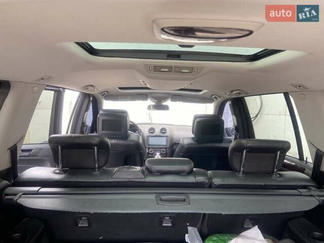 Мерседес ГЛ-класс, объемом двигателя 4.7 л и пробегом 300 тыс. км за 15000 $, фото 15 на Automoto.ua