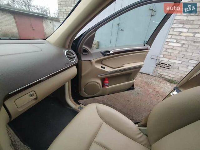 Мерседес ГЛ-Клас, об'ємом двигуна 3 л та пробігом 223 тис. км за 17500 $, фото 16 на Automoto.ua