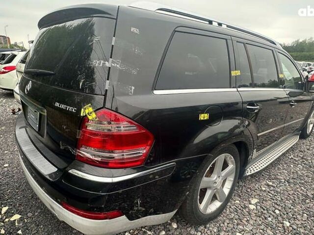 Мерседес ГЛ-класс, объемом двигателя 3 л и пробегом 232 тыс. км за 13000 $, фото 4 на Automoto.ua