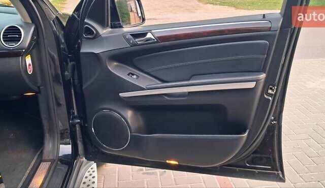 Мерседес ГЛ-Клас, об'ємом двигуна 2.99 л та пробігом 365 тис. км за 16999 $, фото 34 на Automoto.ua