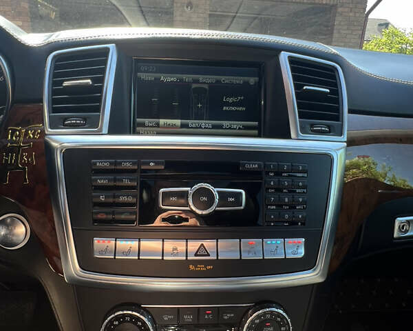 Мерседес ГЛ-класс, объемом двигателя 4.66 л и пробегом 131 тыс. км за 30000 $, фото 14 на Automoto.ua