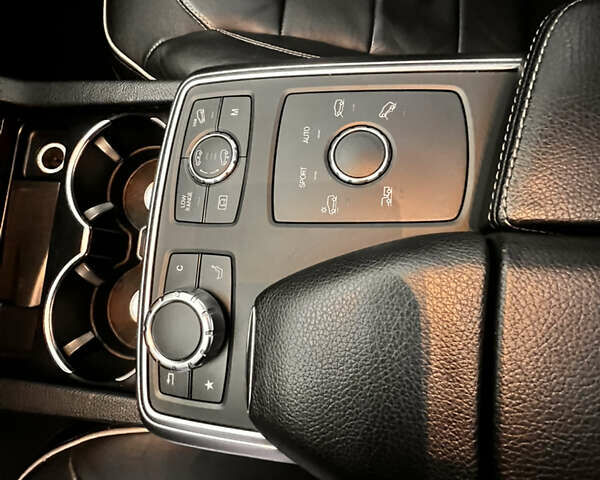 Мерседес ГЛ-Клас, об'ємом двигуна 4.66 л та пробігом 250 тис. км за 32500 $, фото 21 на Automoto.ua