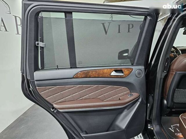 Мерседес ГЛ-Клас, об'ємом двигуна 4.7 л та пробігом 82 тис. км за 33333 $, фото 13 на Automoto.ua