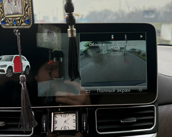 Мерседес ГЛ-класс, объемом двигателя 3 л и пробегом 345 тыс. км за 33000 $, фото 20 на Automoto.ua