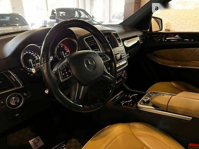 Мерседес ГЛ-Клас, об'ємом двигуна 4.7 л та пробігом 119 тис. км за 23900 $, фото 14 на Automoto.ua