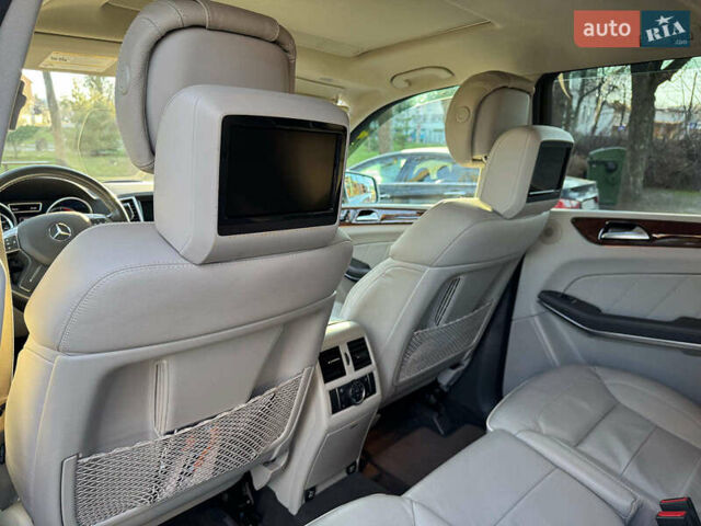 Мерседес ГЛ-класс, объемом двигателя 3 л и пробегом 288 тыс. км за 22990 $, фото 28 на Automoto.ua