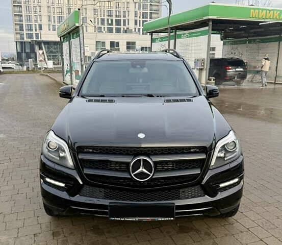 Мерседес ГЛ-класс, объемом двигателя 3 л и пробегом 345 тыс. км за 33000 $, фото 1 на Automoto.ua