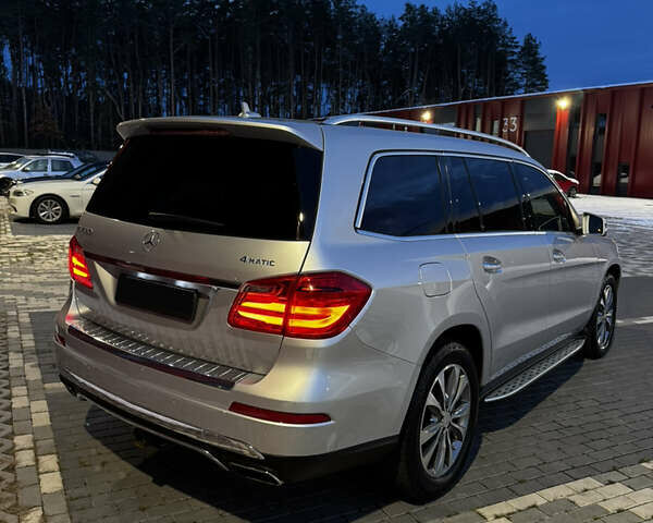 Мерседес ГЛ-Клас, об'ємом двигуна 3 л та пробігом 220 тис. км за 19500 $, фото 3 на Automoto.ua