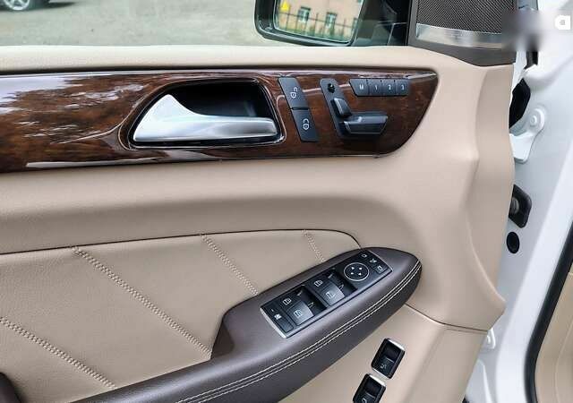 Мерседес ГЛ-Клас, об'ємом двигуна 3 л та пробігом 139 тис. км за 26500 $, фото 11 на Automoto.ua