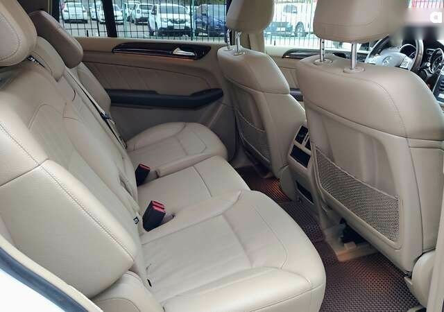 Мерседес ГЛ-Клас, об'ємом двигуна 3 л та пробігом 139 тис. км за 26500 $, фото 8 на Automoto.ua