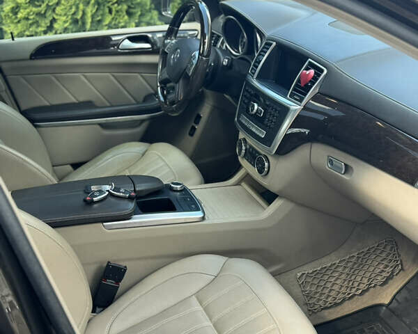 Мерседес ГЛ-класс, объемом двигателя 3 л и пробегом 270 тыс. км за 26500 $, фото 1 на Automoto.ua