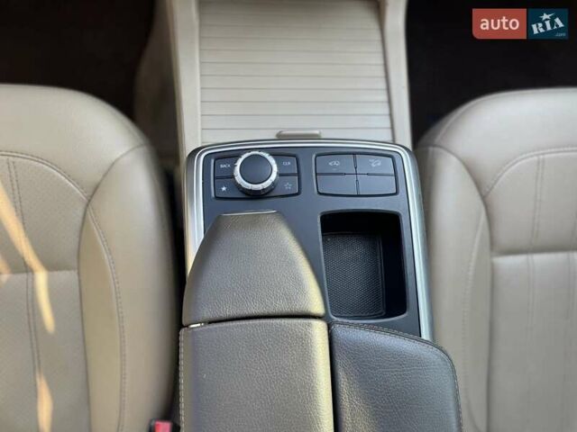 Мерседес ГЛ-класс, объемом двигателя 3 л и пробегом 271 тыс. км за 23900 $, фото 14 на Automoto.ua
