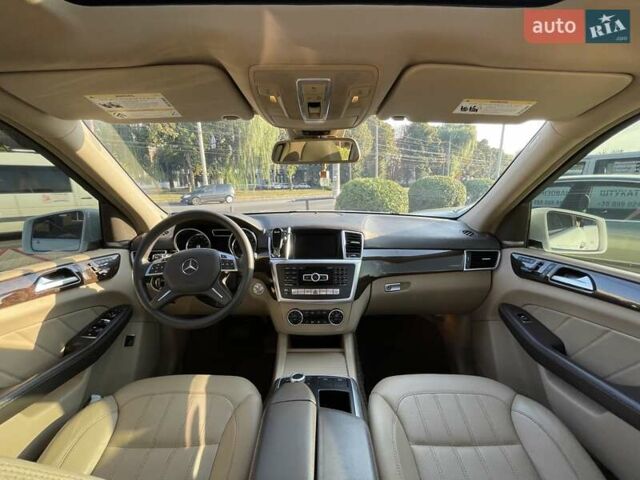 Мерседес ГЛ-класс, объемом двигателя 3 л и пробегом 271 тыс. км за 23900 $, фото 12 на Automoto.ua