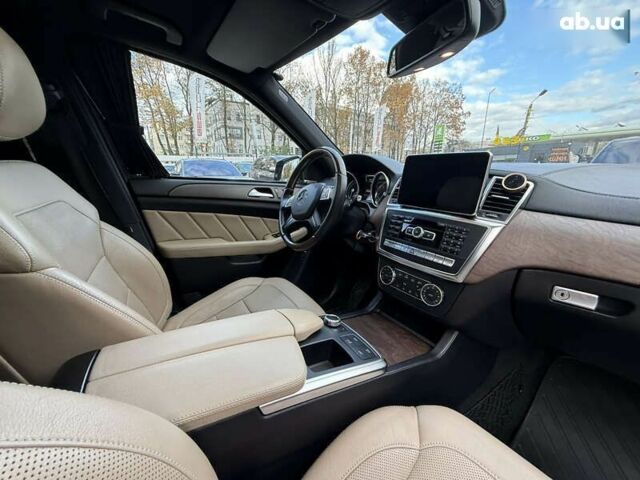 Мерседес ГЛ-Клас, об'ємом двигуна 3 л та пробігом 271 тис. км за 35000 $, фото 29 на Automoto.ua