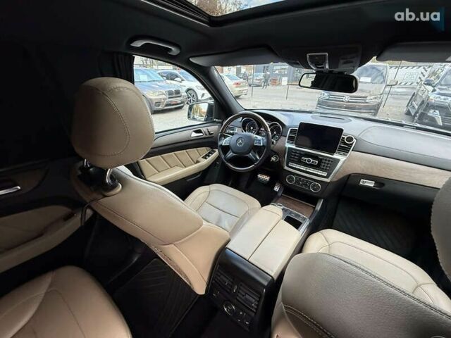 Мерседес ГЛ-Клас, об'ємом двигуна 3 л та пробігом 271 тис. км за 35000 $, фото 26 на Automoto.ua