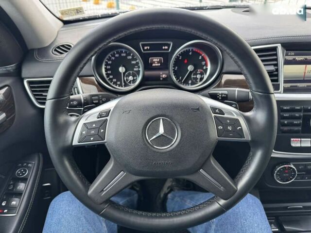 Мерседес ГЛ-Клас, об'ємом двигуна 3 л та пробігом 237 тис. км за 29990 $, фото 20 на Automoto.ua