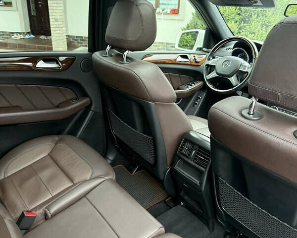 Мерседес ГЛ-класс, объемом двигателя 3 л и пробегом 270 тыс. км за 31500 $, фото 41 на Automoto.ua