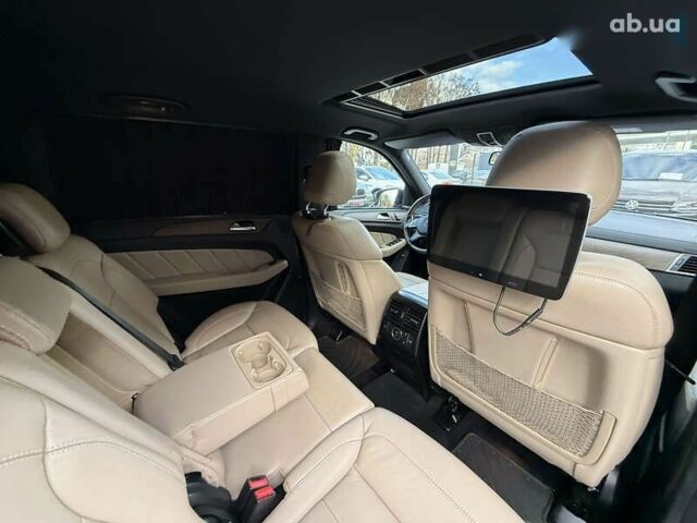 Мерседес ГЛ-Клас, об'ємом двигуна 3 л та пробігом 271 тис. км за 35000 $, фото 24 на Automoto.ua