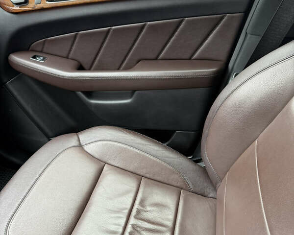 Мерседес ГЛ-класс, объемом двигателя 3 л и пробегом 270 тыс. км за 31500 $, фото 37 на Automoto.ua
