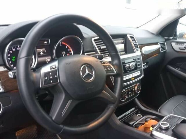 Мерседес ГЛ-Клас, об'ємом двигуна 3 л та пробігом 239 тис. км за 29800 $, фото 11 на Automoto.ua