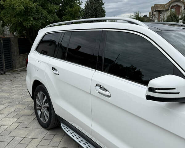 Мерседес ГЛ-класс, объемом двигателя 3 л и пробегом 270 тыс. км за 31500 $, фото 16 на Automoto.ua