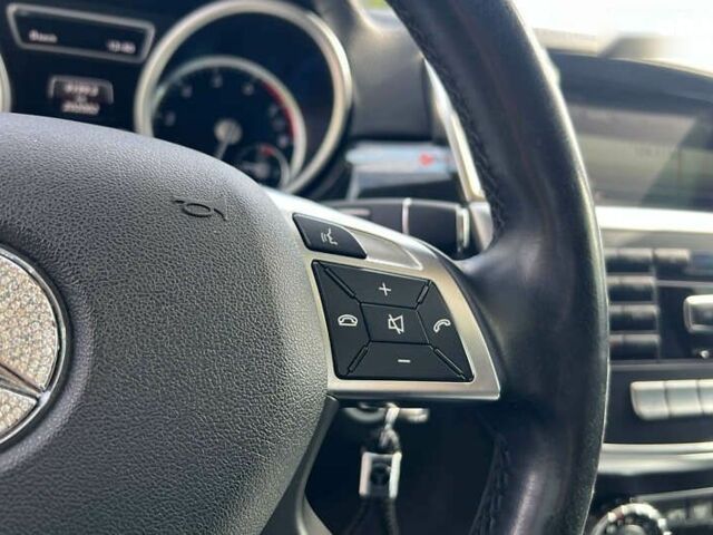 Мерседес ГЛ-класс, объемом двигателя 3 л и пробегом 202 тыс. км за 23000 $, фото 21 на Automoto.ua