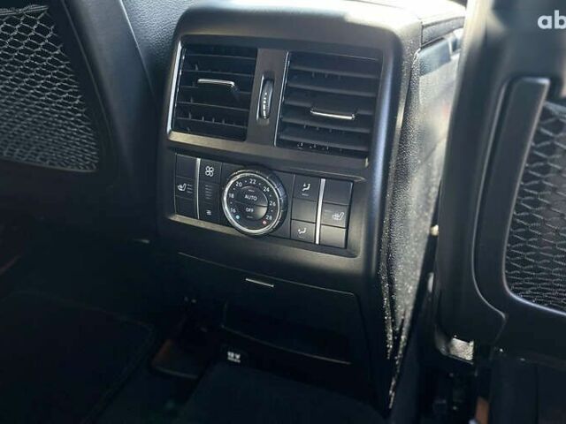 Мерседес ГЛ-класс, объемом двигателя 3 л и пробегом 112 тыс. км за 45300 $, фото 28 на Automoto.ua