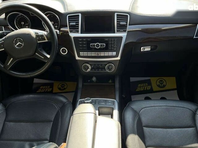 Мерседес ГЛ-класс, объемом двигателя 3 л и пробегом 112 тыс. км за 45300 $, фото 19 на Automoto.ua