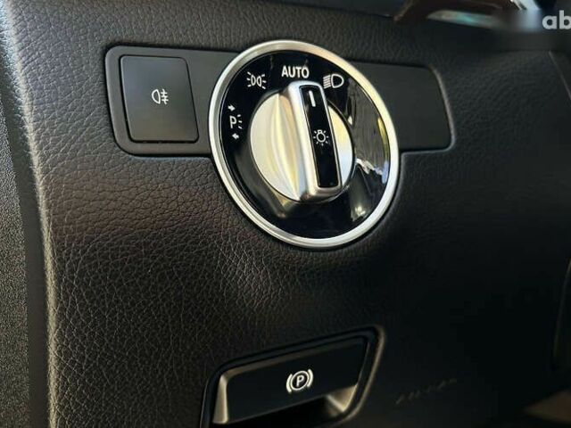 Мерседес ГЛ-класс, объемом двигателя 3 л и пробегом 112 тыс. км за 45300 $, фото 12 на Automoto.ua