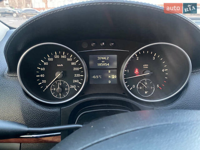 Серый Мерседес ГЛ-класс, объемом двигателя 2.99 л и пробегом 186 тыс. км за 15999 $, фото 23 на Automoto.ua