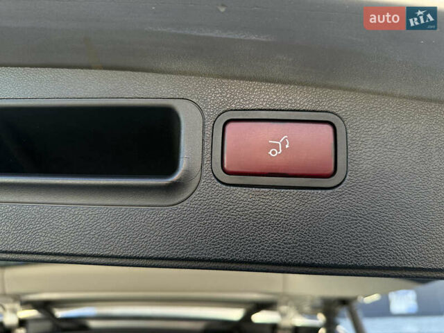 Серый Мерседес ГЛ-класс, объемом двигателя 4.66 л и пробегом 248 тыс. км за 8999 $, фото 16 на Automoto.ua