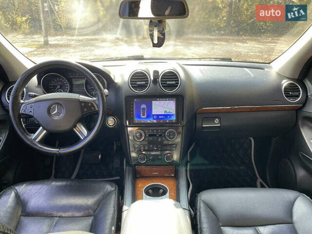 Мерседес ГЛ-класс 2007 в Умани на Automoto.ua Серый Мерседес ГЛ-класс, объемом двигателя 3 л и пробегом 312 тыс. км за 13500 $, фото 16 на Automoto.ua