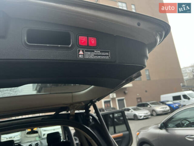 Сірий Мерседес ГЛ-Клас, об'ємом двигуна 4.67 л та пробігом 290 тис. км за 11500 $, фото 23 на Automoto.ua