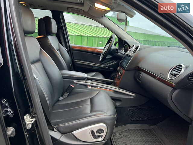 Серый Мерседес ГЛ-класс, объемом двигателя 2.99 л и пробегом 646 тыс. км за 9999 $, фото 32 на Automoto.ua