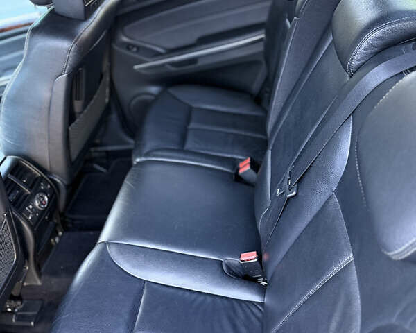 Серый Мерседес ГЛ-класс, объемом двигателя 4.66 л и пробегом 248 тыс. км за 8999 $, фото 18 на Automoto.ua