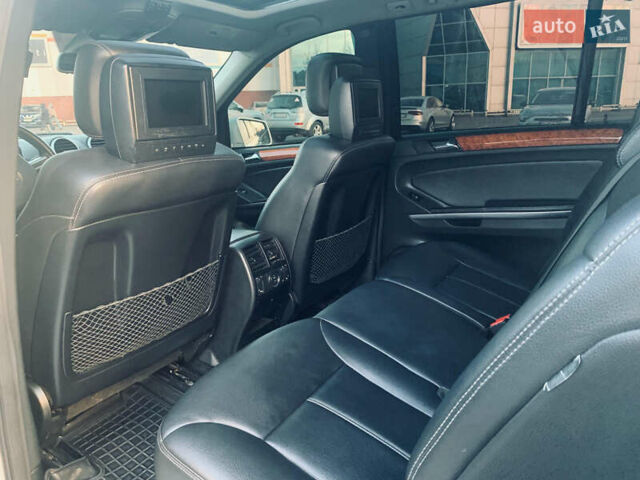 Серый Мерседес ГЛ-класс, объемом двигателя 2.99 л и пробегом 186 тыс. км за 15999 $, фото 12 на Automoto.ua