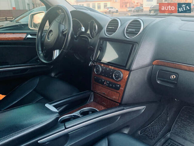 Серый Мерседес ГЛ-класс, объемом двигателя 2.99 л и пробегом 186 тыс. км за 15999 $, фото 10 на Automoto.ua